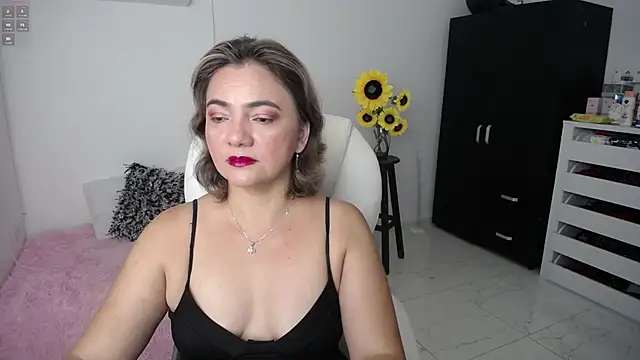 ana milf online show from 13, 2, 2025