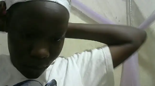 Snapshot of sexy_butty_ chatting on 16, 1, 2025 sexy butty online show from 16, 1, 2025