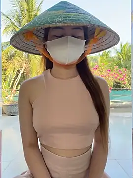 BabyThree  online show from 7, 3, 2026