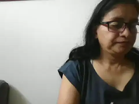 titssmall123 online show from 21, 3, 2025