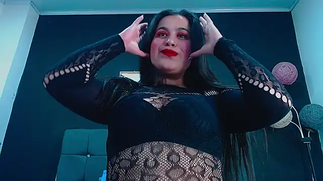 mia xx1 online show from 17, 9, 2025