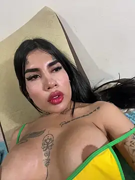 saragill323 online show from 17, 1, 2025