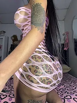 saragill323 online show from 9, 11, 2025