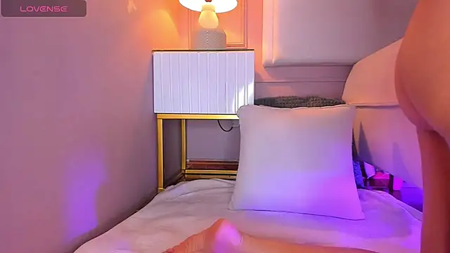 aria greco online show from 14, 1, 2026