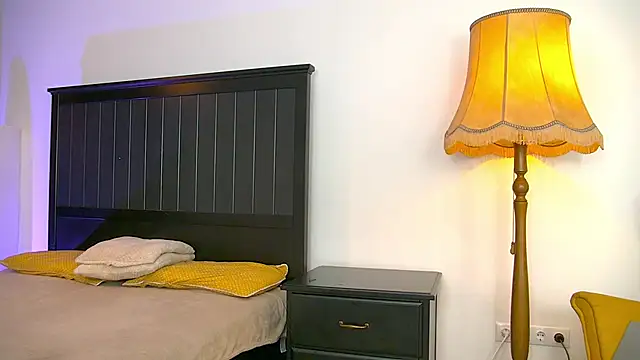 Yanira Muslim online show from 25, 2, 2026