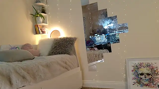 KatBigBum online show from 25, 1, 2025