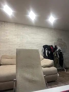 Snapshot of sladkiyoo chatting on 2, 10, 2025 sladkiyoo online show from 2, 10, 2025