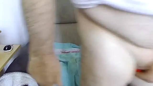 Snapshot of gillou1234 chatting on 18, 3, 2025 gillou1234 online show from 18, 3, 2025