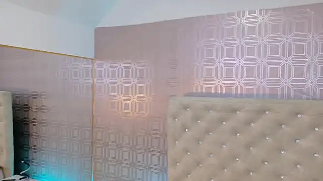 Sara Desire online show from 13, 9, 2025