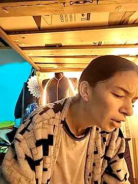 rebekka simpson online show from 13, 3, 2026