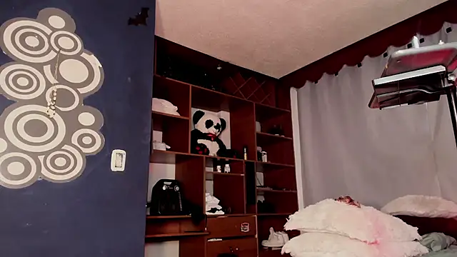 Snapshot of Teo_skinny chatting on 17, 6, 2026 Teo skinny online show from 17, 6, 2026