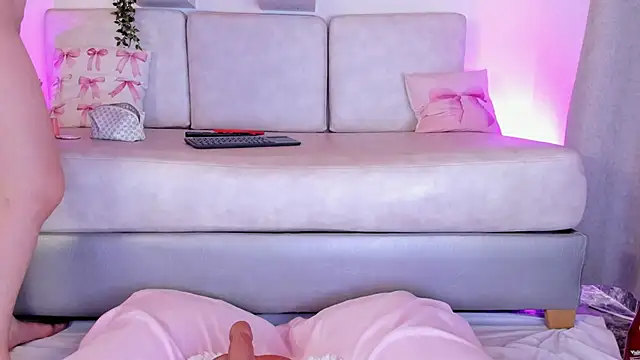 Malka Burning online show from 2, 10, 2025