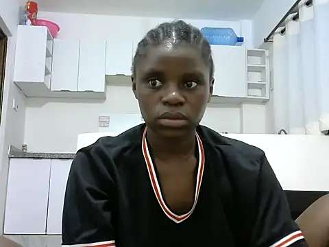 hottgirlval online show from 18, 3, 2026