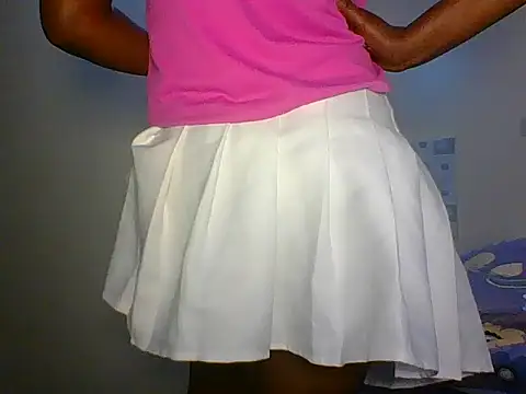 Snapshot of babygal06 chatting on 12, 9, 2025 babygal06 online show from 12, 9, 2025