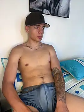 Snapshot of santiago_sosa24 chatting on 22, 5, 2026 santiago sosa24 online show from 22, 5, 2026