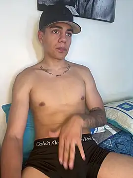Snapshot of santiago_sosa24 chatting on 19, 6, 2026 santiago sosa24 online show from 19, 6, 2026