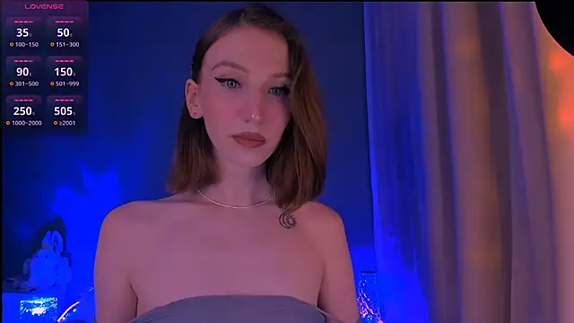 ellaamber online show from 2, 11, 2025