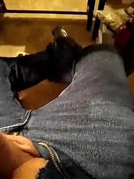 A man in public online show from 24, 3, 2026