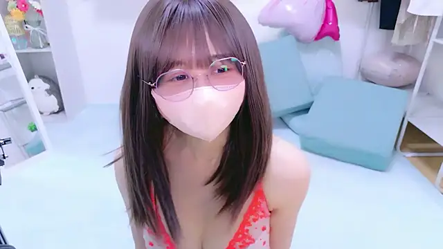 Snapshot of chihiro_ri chatting on 26, 5, 2026 chihiro ri online show from 26, 5, 2026