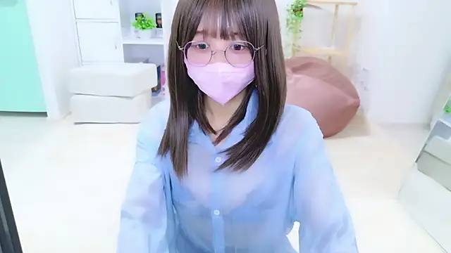 Snapshot of chihiro_ri chatting on 28, 6, 2026 chihiro ri online show from 28, 6, 2026