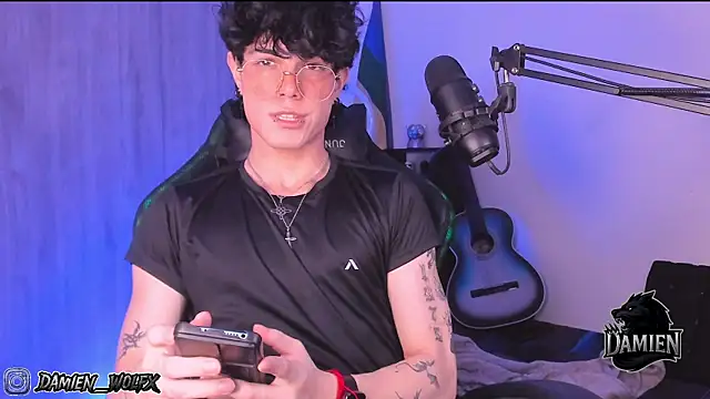 cinnamon boyxxx online show from 29, 9, 2025