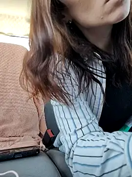 Genevieve143 online show from 19, 3, 2025