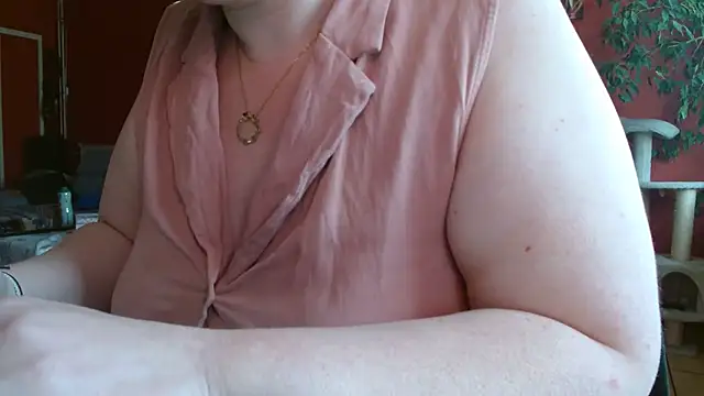 Snapshot of cruellaculdenfer67 chatting on 5, 3, 2026 cruellaculdenfer67 online show from 5, 3, 2026