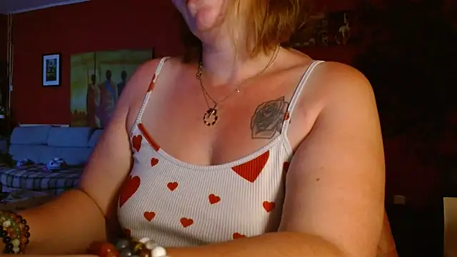 Snapshot of cruellaculdenfer67 chatting on 24, 5, 2026 cruellaculdenfer67 online show from 24, 5, 2026