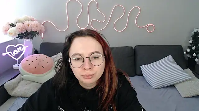 Snapshot of Mini_Diva chatting on 17, 1, 2026 Mini Diva online show from 17, 1, 2026