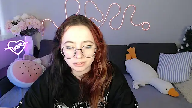 Snapshot of Mini_Diva chatting on 17, 2, 2026 Mini Diva online show from 17, 2, 2026