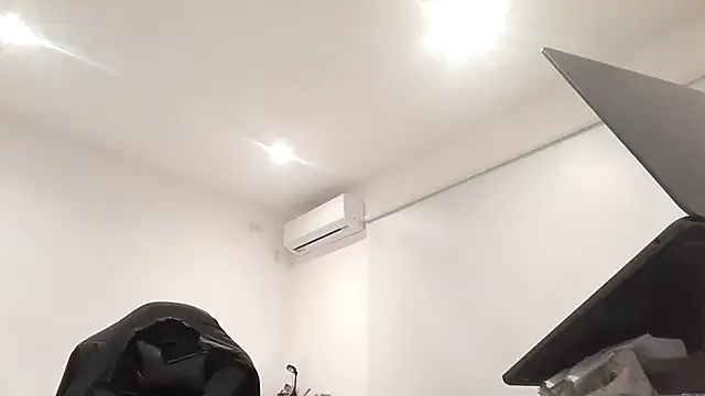 nicolaaaaas online show from 9, 9, 2025