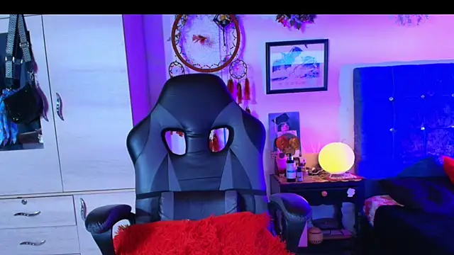 bathory vamps online show from 12, 11, 2025