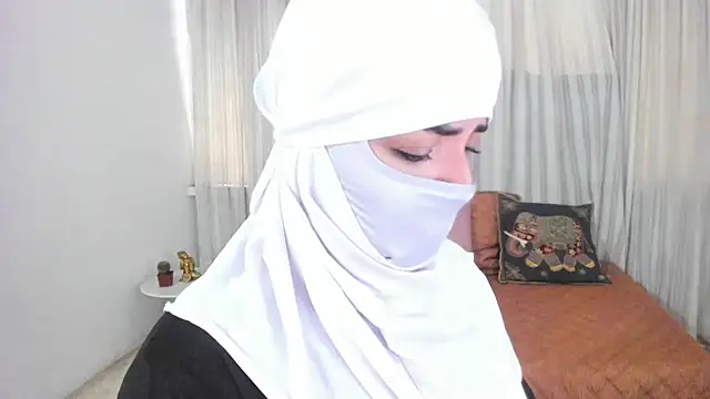 Uzra hayed online show from 25, 6, 2026