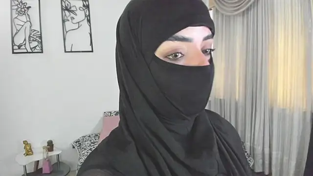 Uzra hayed online show from 6, 8, 2026