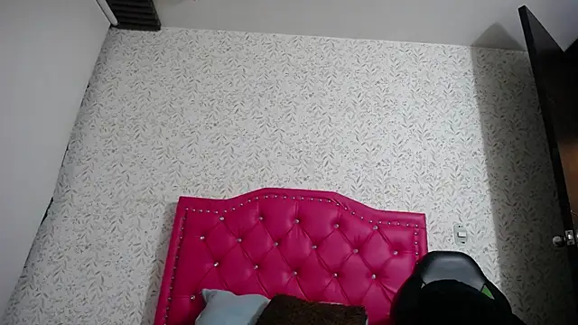 luly pink online show from 14, 10, 2025