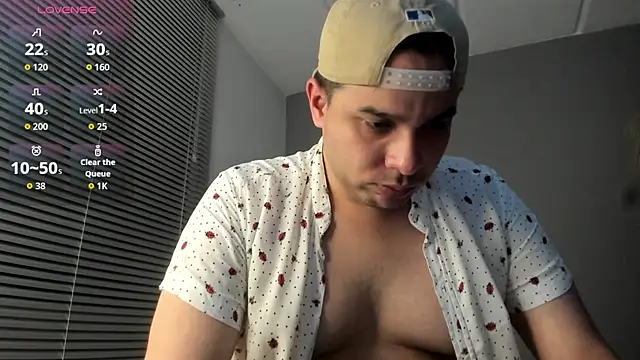 Snapshot of Latin_boy_surprisee chatting on 14, 2, 2026 Latin boy surprisee online show from 14, 2, 2026