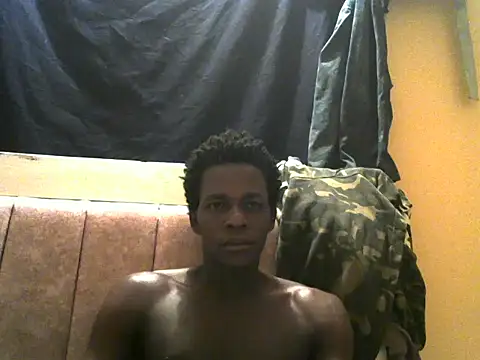 Snapshot of Bigras0011 chatting on 8, 7, 2026 Bigras0011 online show from 8, 7, 2026
