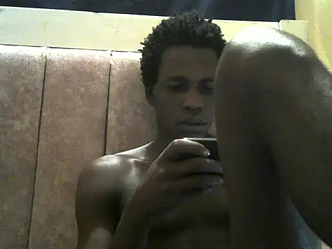 Snapshot of Bigras0011 chatting on 9, 7, 2026 Bigras0011 online show from 9, 7, 2026