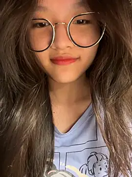 Krixxi22 online show from 5, 11, 2025