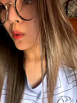 Krixxi22 online show from 12, 11, 2025