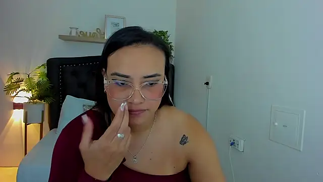 Snapshot of zoe_danae_ chatting on 8, 3, 2025 zoe danae online show from 8, 3, 2025
