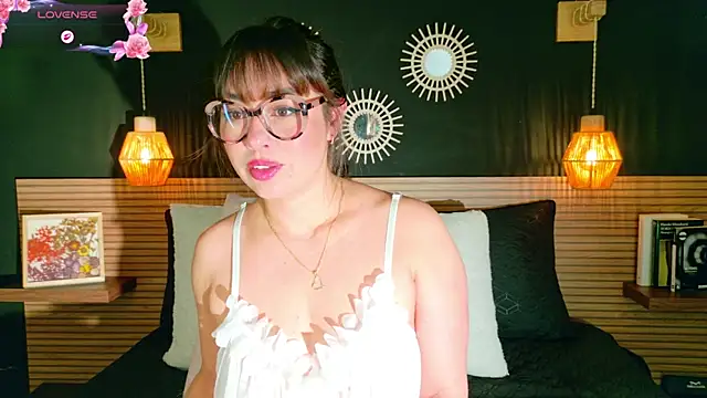 Snapshot of AnnaVictoria__ chatting on 31, 5, 2026 AnnaVictoria online show from 31, 5, 2026