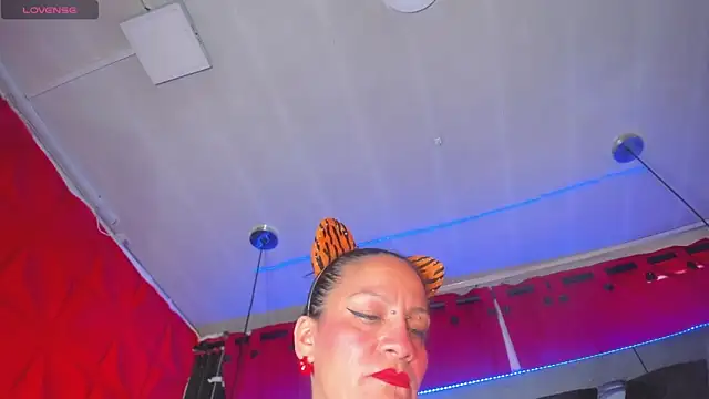 Taylor-hardcore online show from 22, 2, 2025