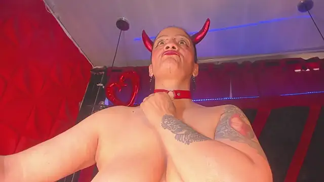 Snapshot of Taylor-hardcore chatting on 7, 2, 2026 Taylor-hardcore online show from 7, 2, 2026