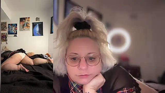 darlingashley online show from 21, 12, 2024