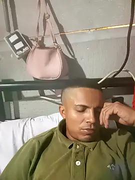 Snapshot of Akonam3000 chatting on 6, 11, 2025 Akonam3000 online show from 6, 11, 2025