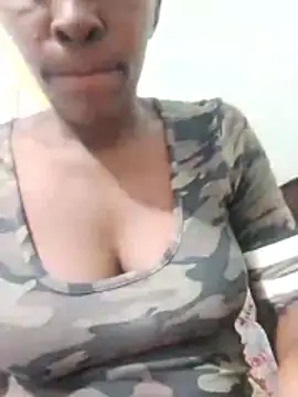 Snapshot of LOVELY-2BERRY chatting on 24, 4, 2026 LOVELY-2BERRY online show from 24, 4, 2026