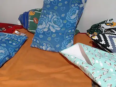 Snapshot of trina_kay chatting on 30, 10, 2025 trina kay online show from 30, 10, 2025