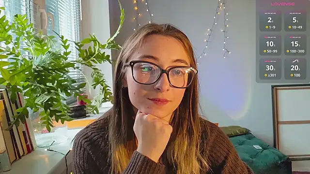 Snapshot of monlight__dana chatting on 24, 12, 2024 monlight  dana online show from 24, 12, 2024