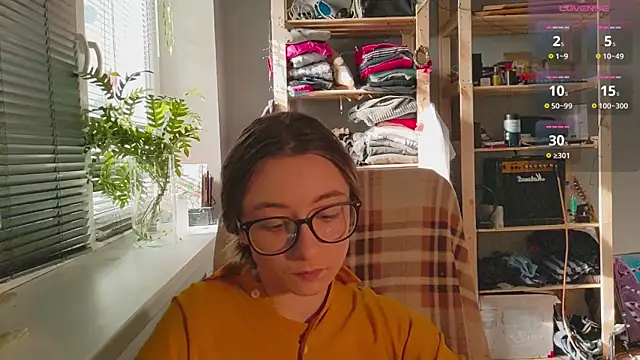 Snapshot of monlight__dana chatting on 9, 3, 2025 monlight  dana online show from 9, 3, 2025